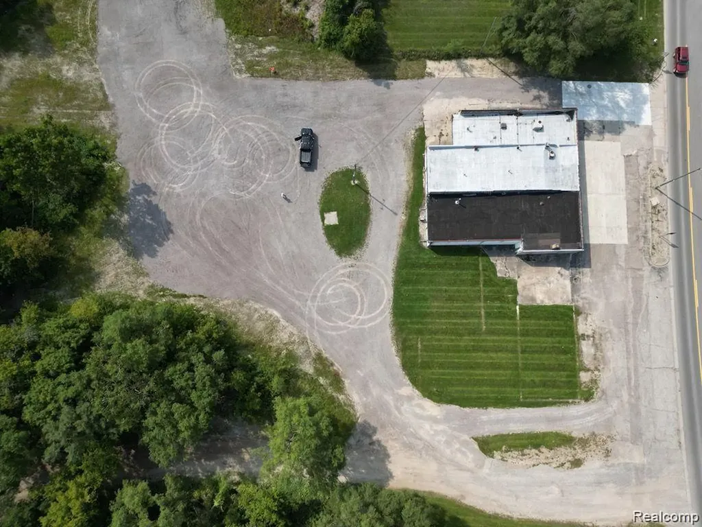 150 E North Cedar Street E Imlay City City MI 48444
