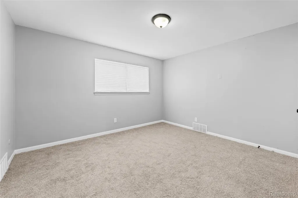19925 Winthrop Street Detroit City MI 48235