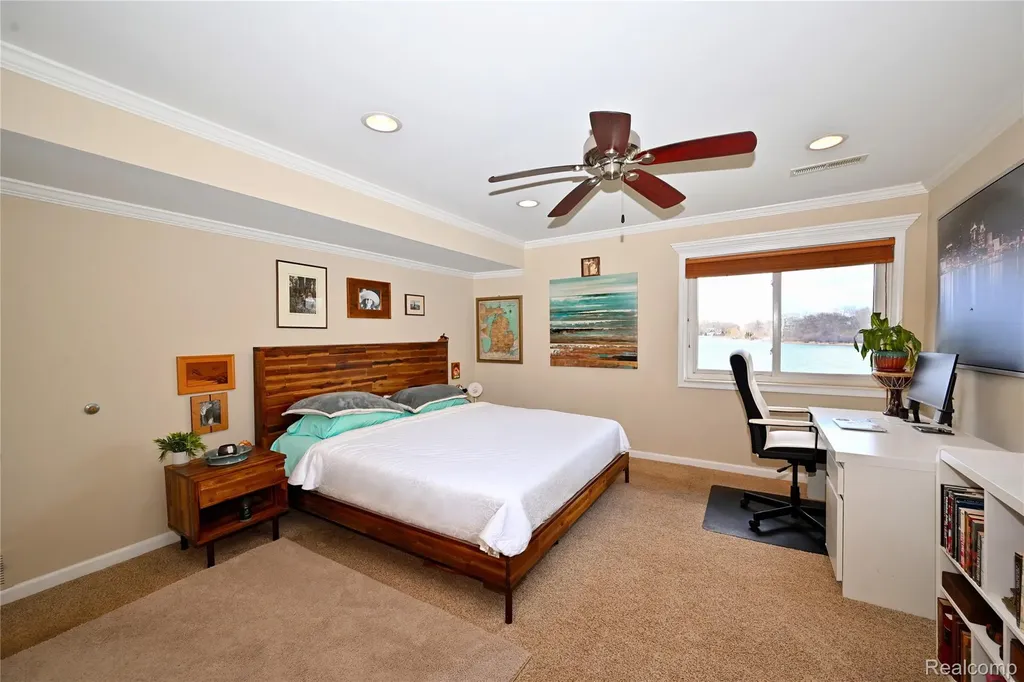 1966 Klingensmith Road Bloomfield Hills City MI 48302