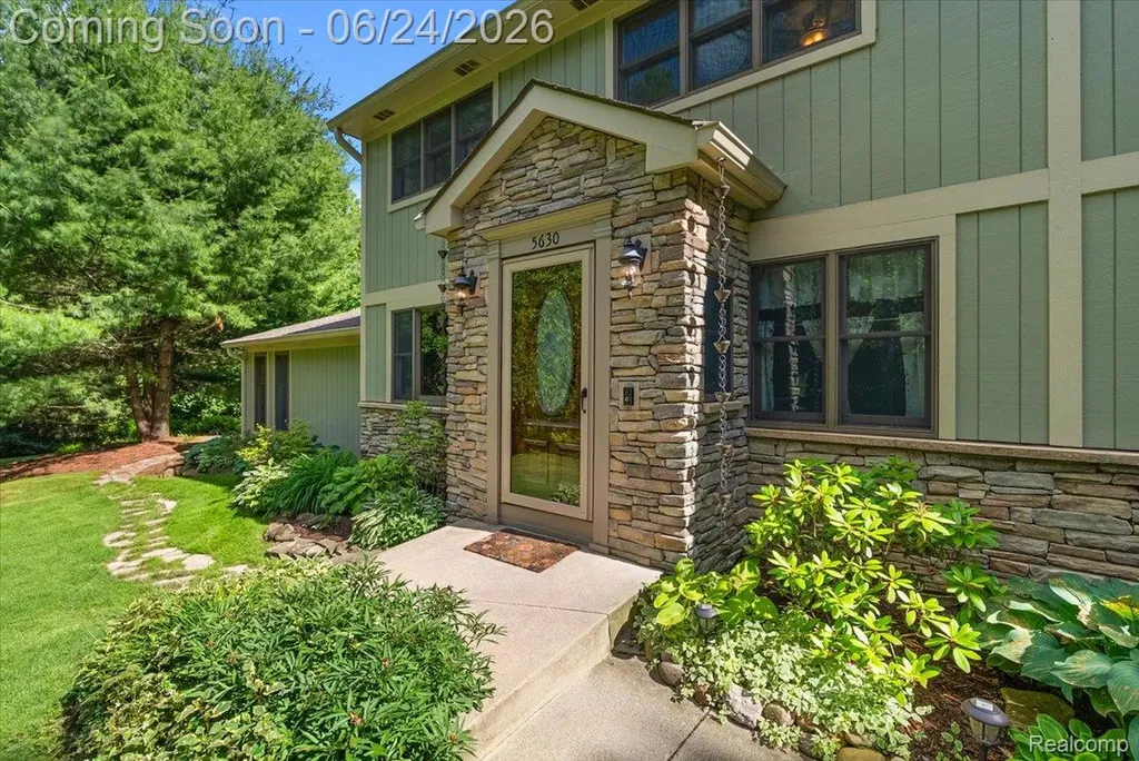 5630 Griffith Drive Genoa Township MI 48116