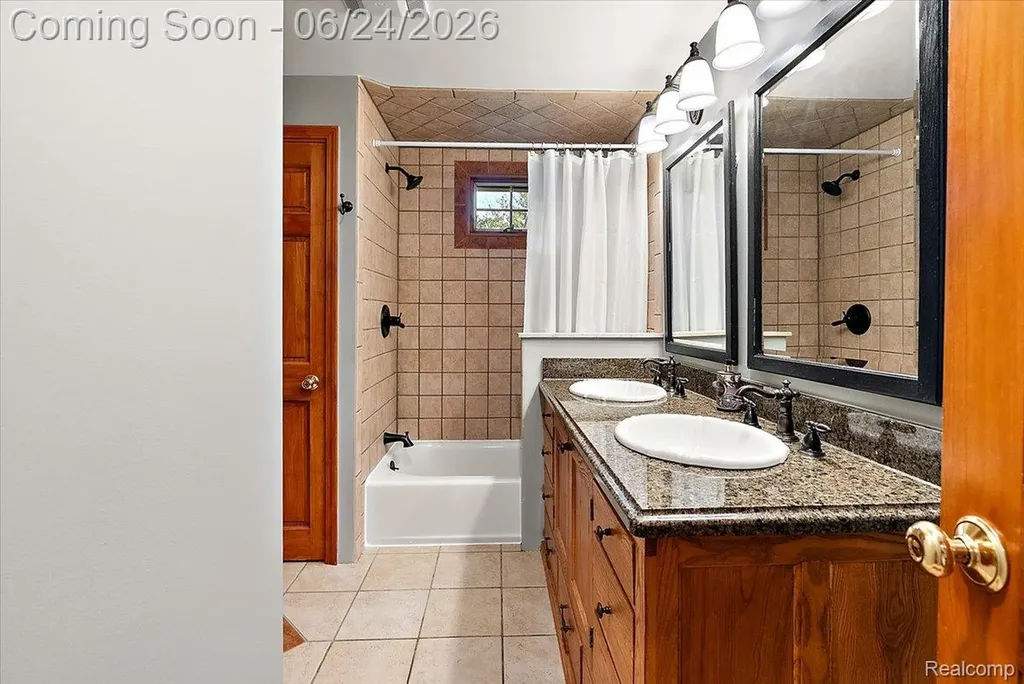 5630 Griffith Drive Genoa Township MI 48116