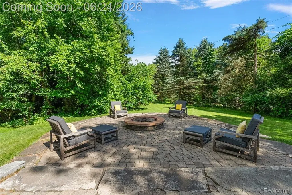 5630 Griffith Drive Genoa Township MI 48116