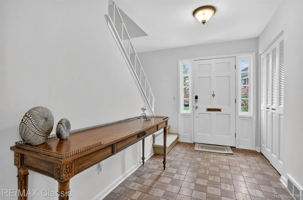 1460 Trailwood Path Bloomfield Hills City MI 48301
