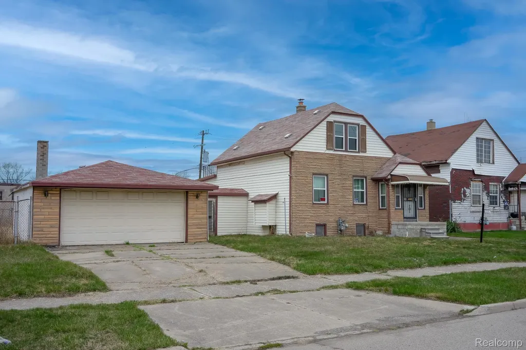 12257 W Jeffries Freeway Detroit City MI 48204