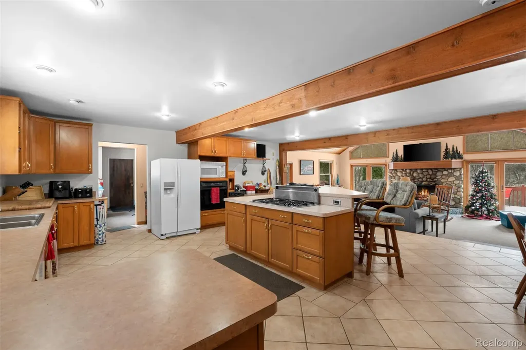 9130 Bayfield Lane Green Oak Township MI 48116