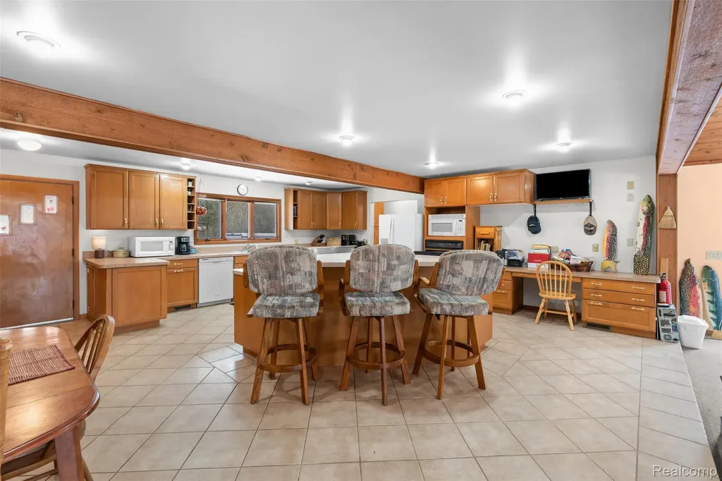 9130 Bayfield Lane Green Oak Township MI 48116
