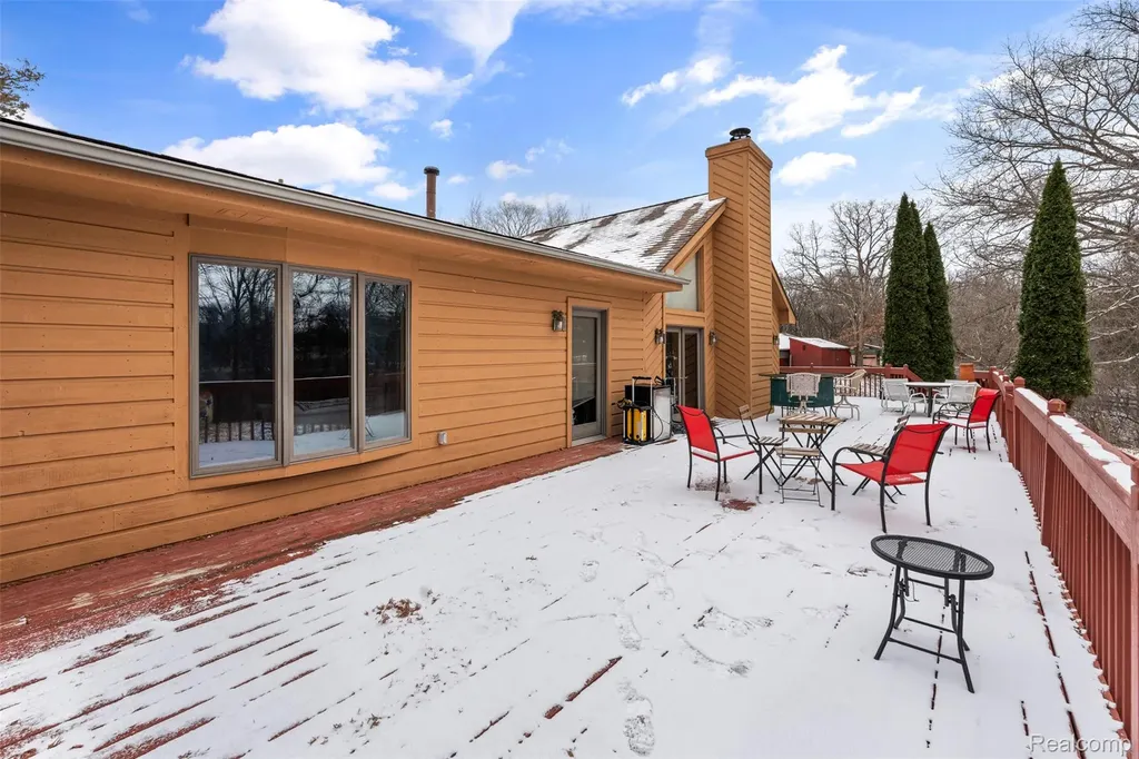 9130 Bayfield Lane Green Oak Township MI 48116