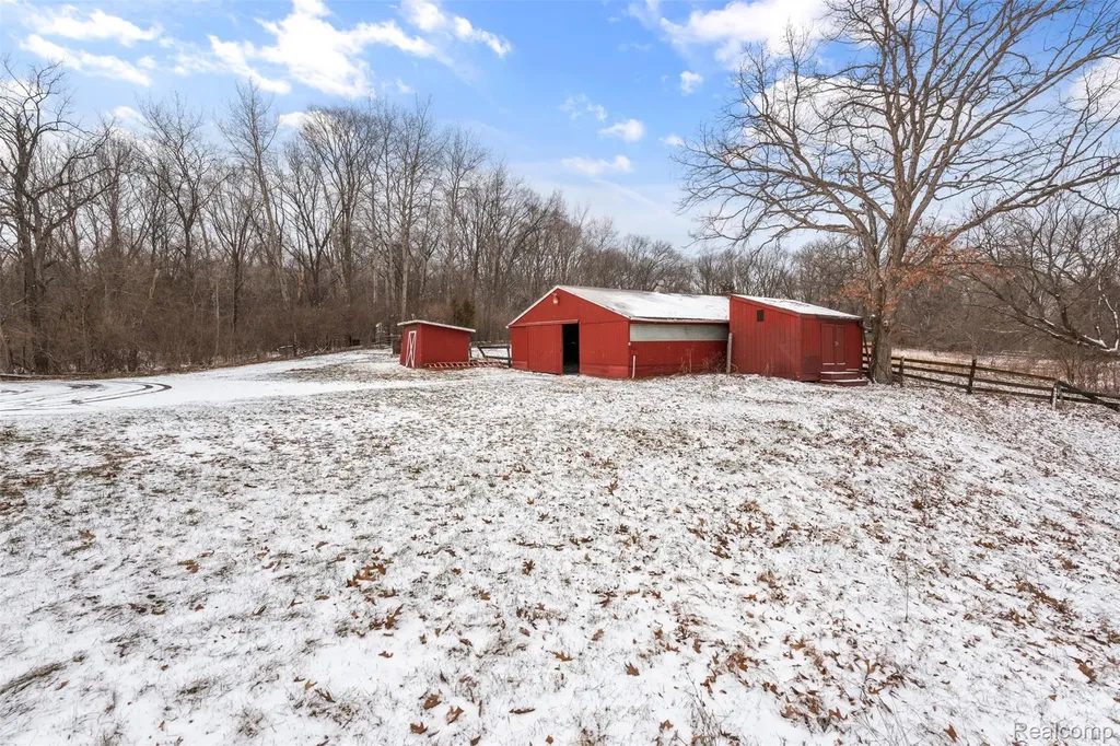 9130 Bayfield Lane Green Oak Township MI 48116