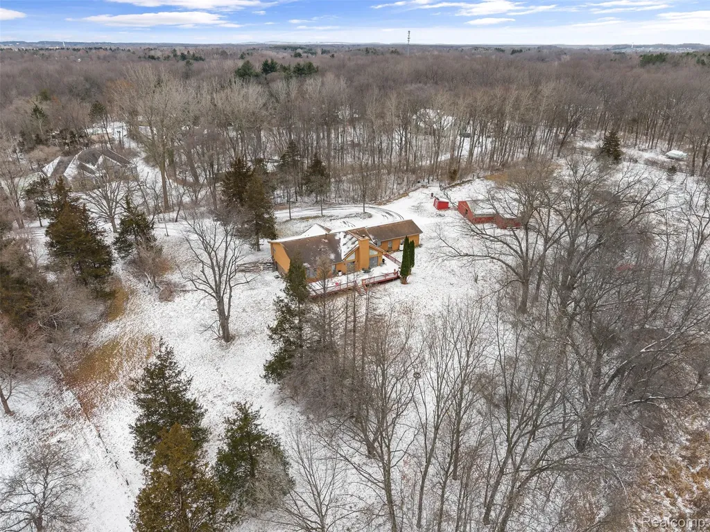 9130 Bayfield Lane Green Oak Township MI 48116