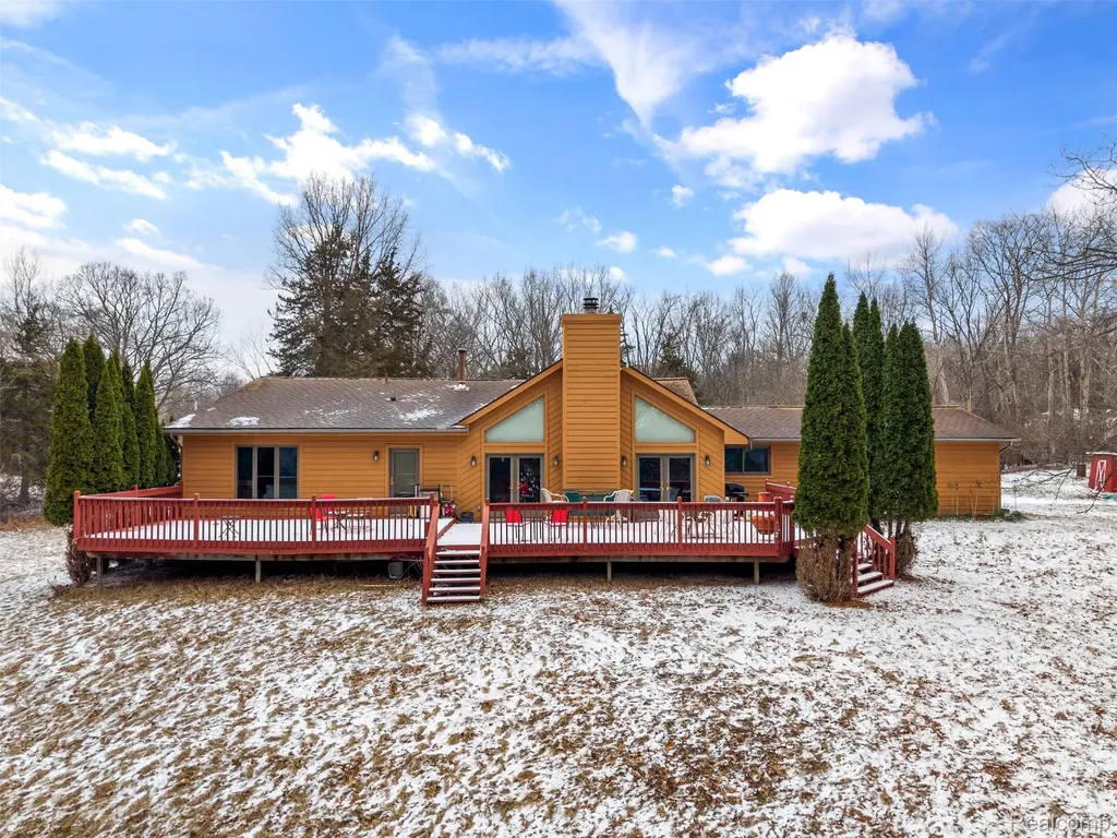 9130 Bayfield Lane Green Oak Township MI 48116