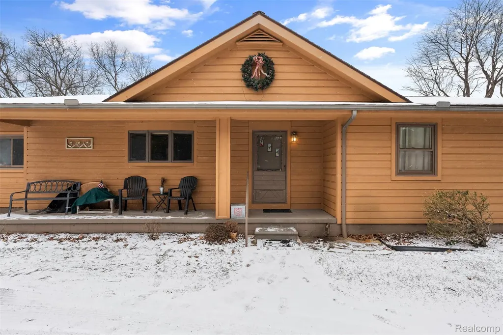 9130 Bayfield Lane Green Oak Township MI 48116