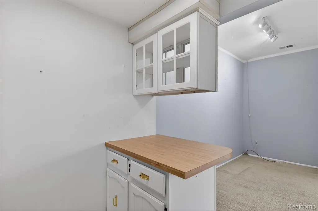 19555 Dartmouth Place Northville Township MI 48167