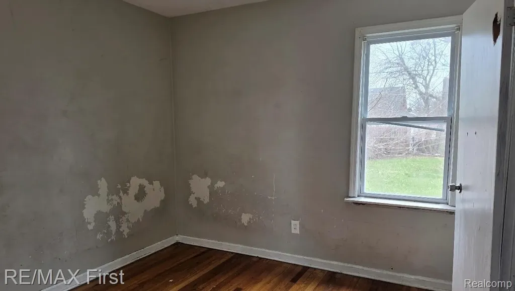 13892 Bringard Drive Detroit City MI 48205