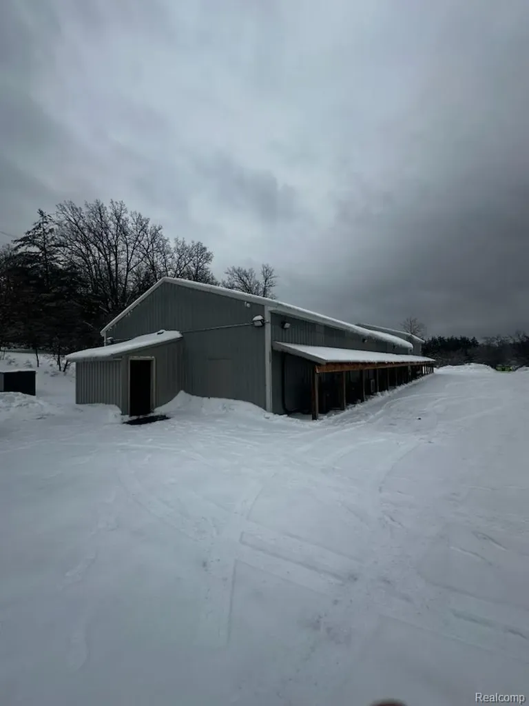 7579 Us Highway 131 Fife Lake Township MI 49633