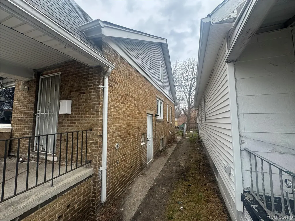 15416 Snowden Street Detroit City MI 48227