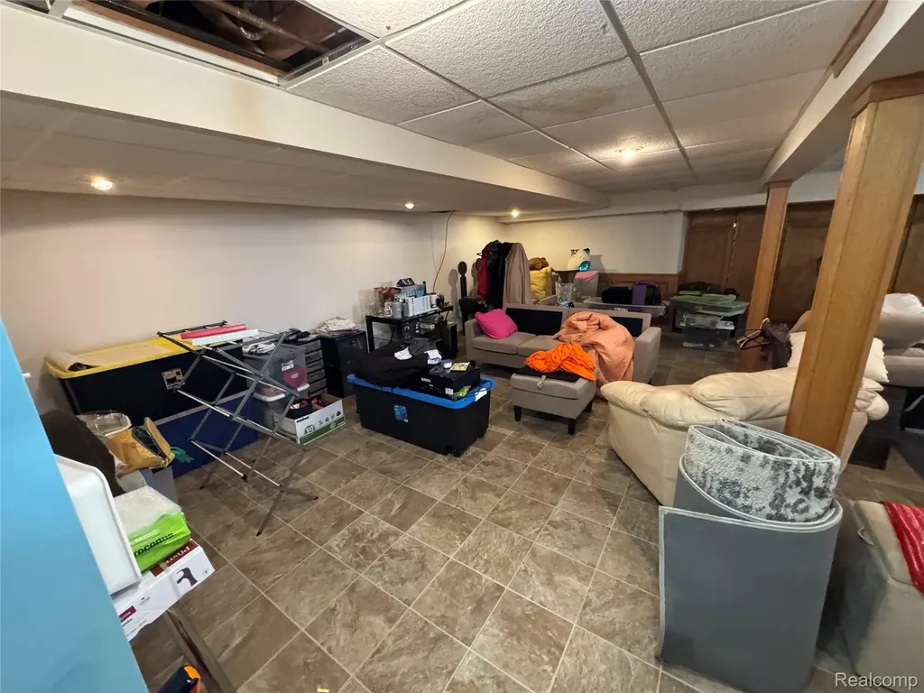 27114 Antonio Drive Roseville City MI 48066