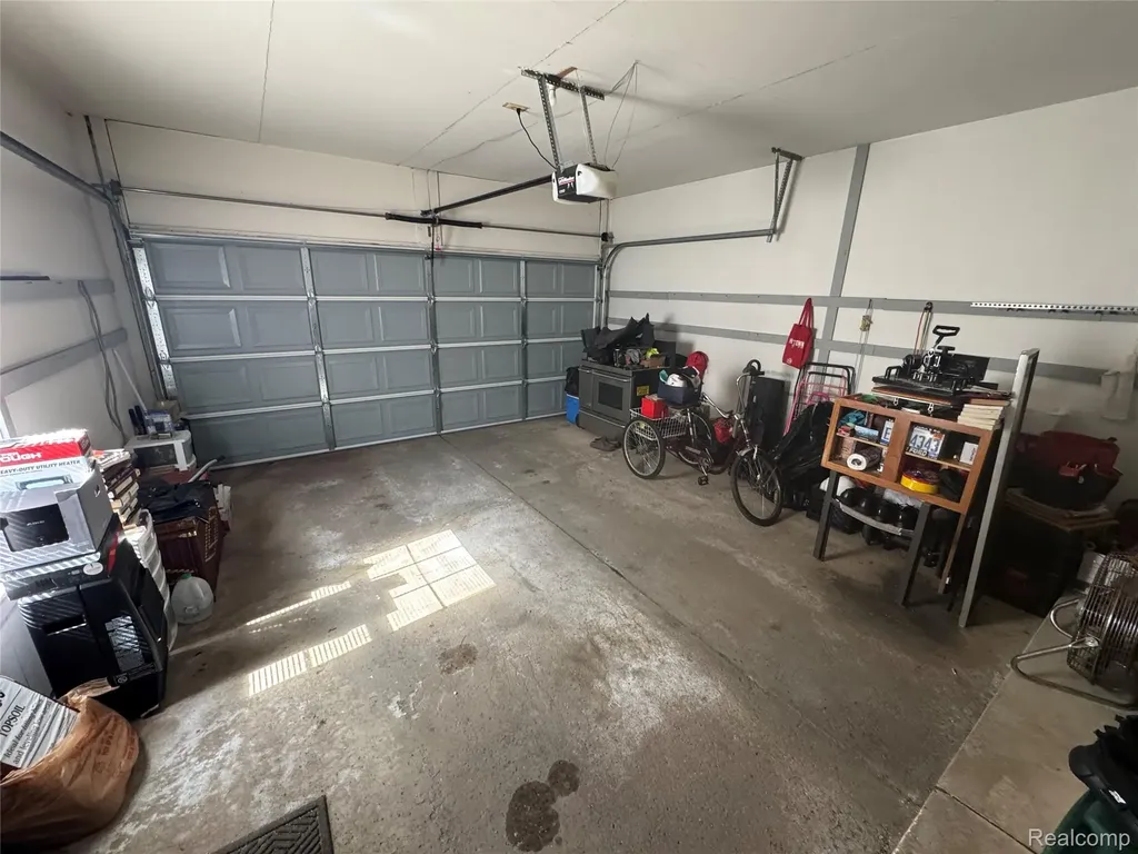 27114 Antonio Drive Roseville City MI 48066