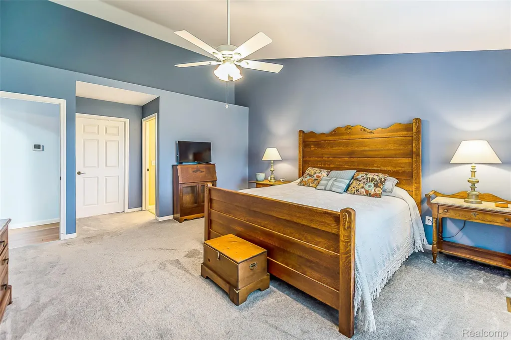 6062 Green Ash Drive Brighton City MI 48116