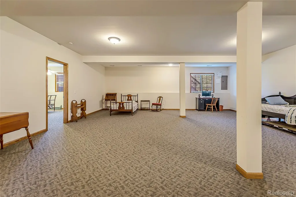6062 Green Ash Drive Brighton City MI 48116