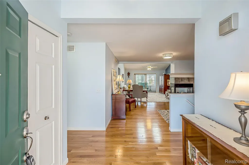 6062 Green Ash Drive Brighton City MI 48116