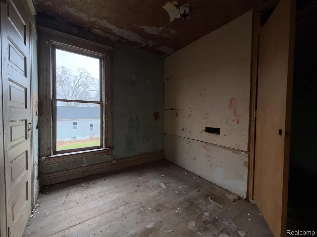 2546 W Forest Avenue Detroit City MI 48208