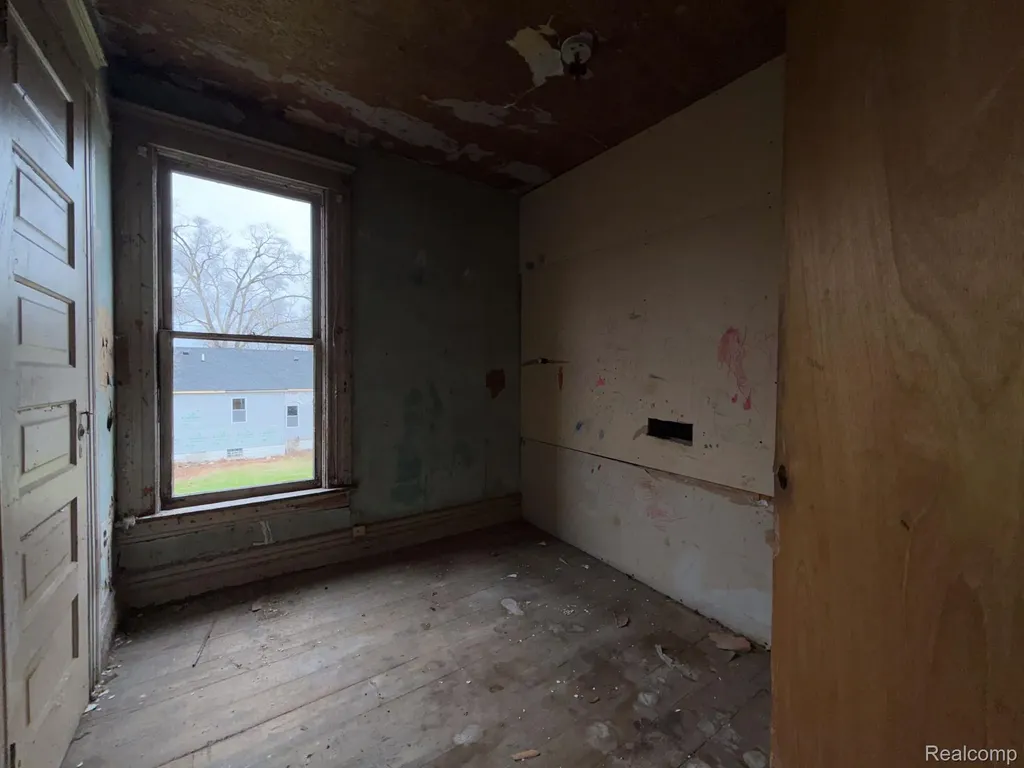 2546 W Forest Avenue Detroit City MI 48208