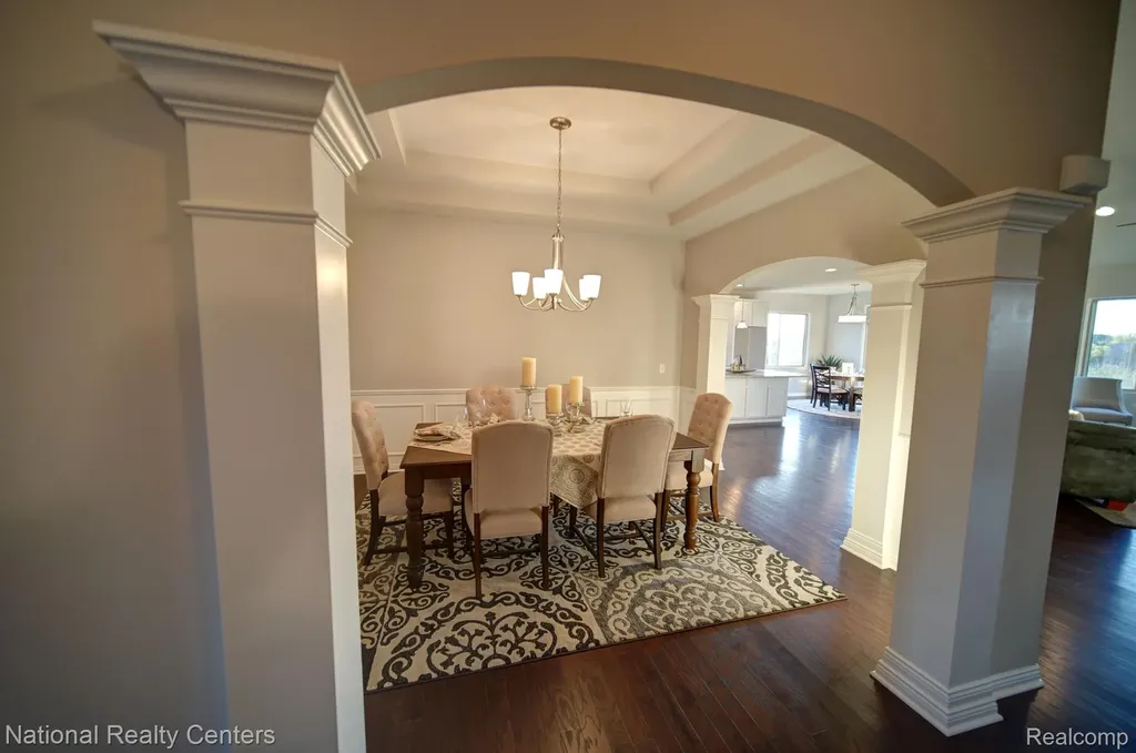 8374 Meadow Creek Drive Goodrich Village MI 48438