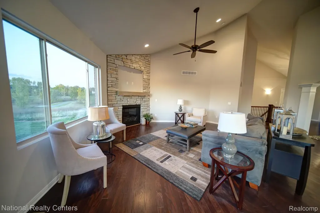 8374 Meadow Creek Drive Goodrich Village MI 48438