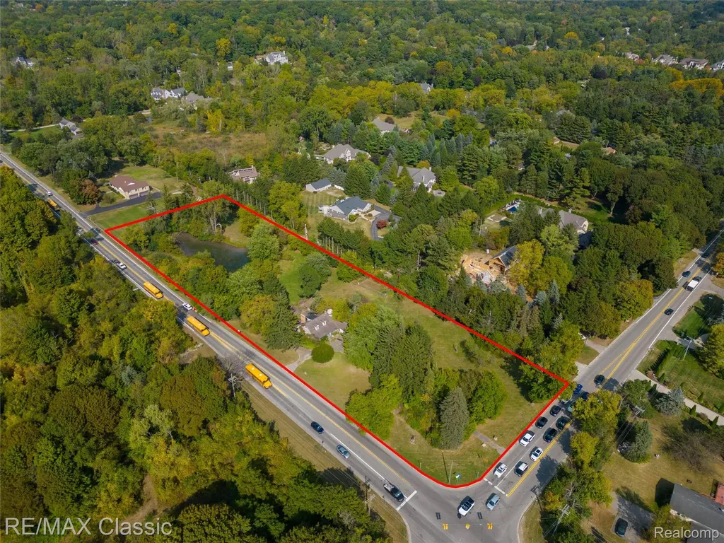 19150 Beck Road Northville Township MI 48167