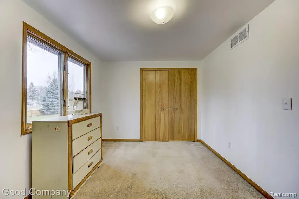 38092 Westchester Road Sterling Heights City MI 48310