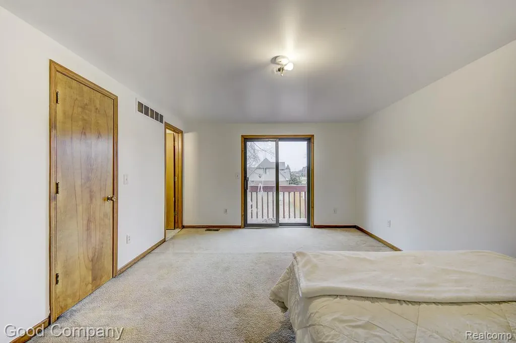 38092 Westchester Road Sterling Heights City MI 48310