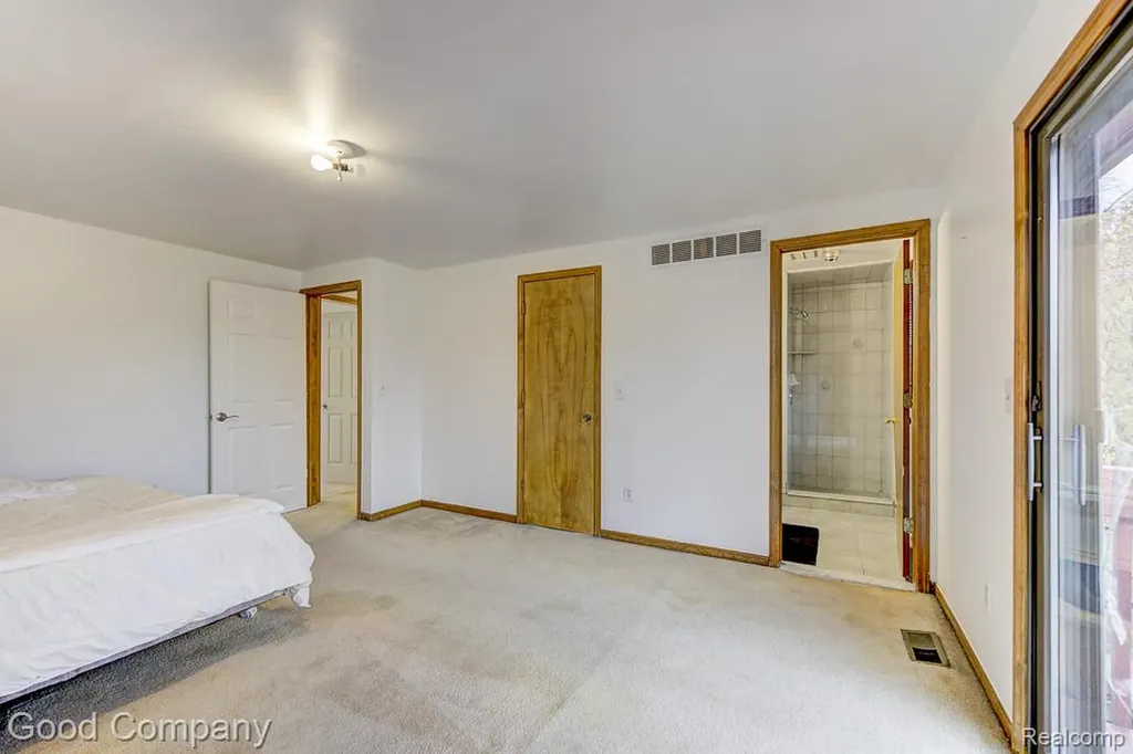38092 Westchester Road Sterling Heights City MI 48310