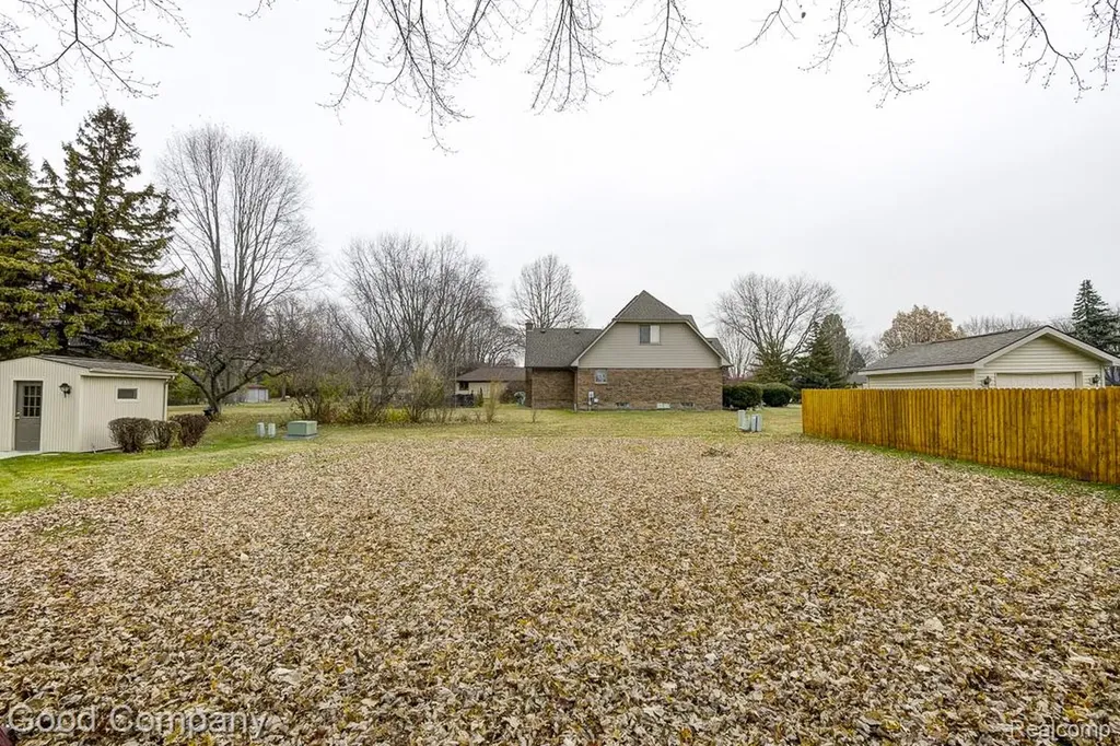38092 Westchester Road Sterling Heights City MI 48310