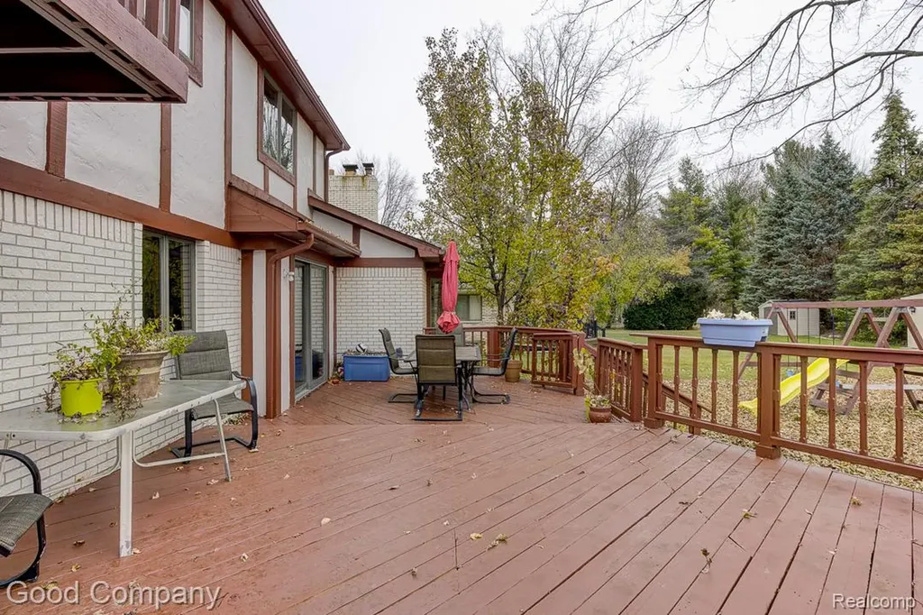 38092 Westchester Road Sterling Heights City MI 48310