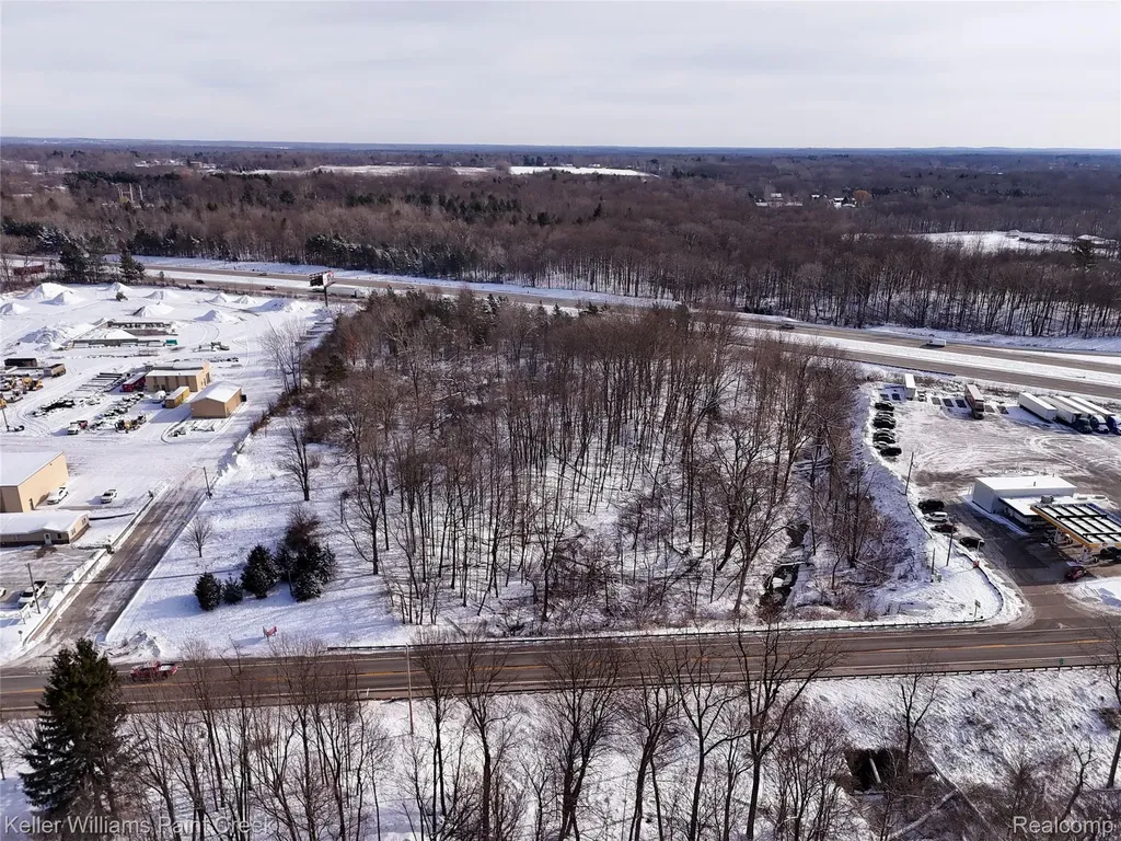 13537 M 140 South Haven City MI 49090