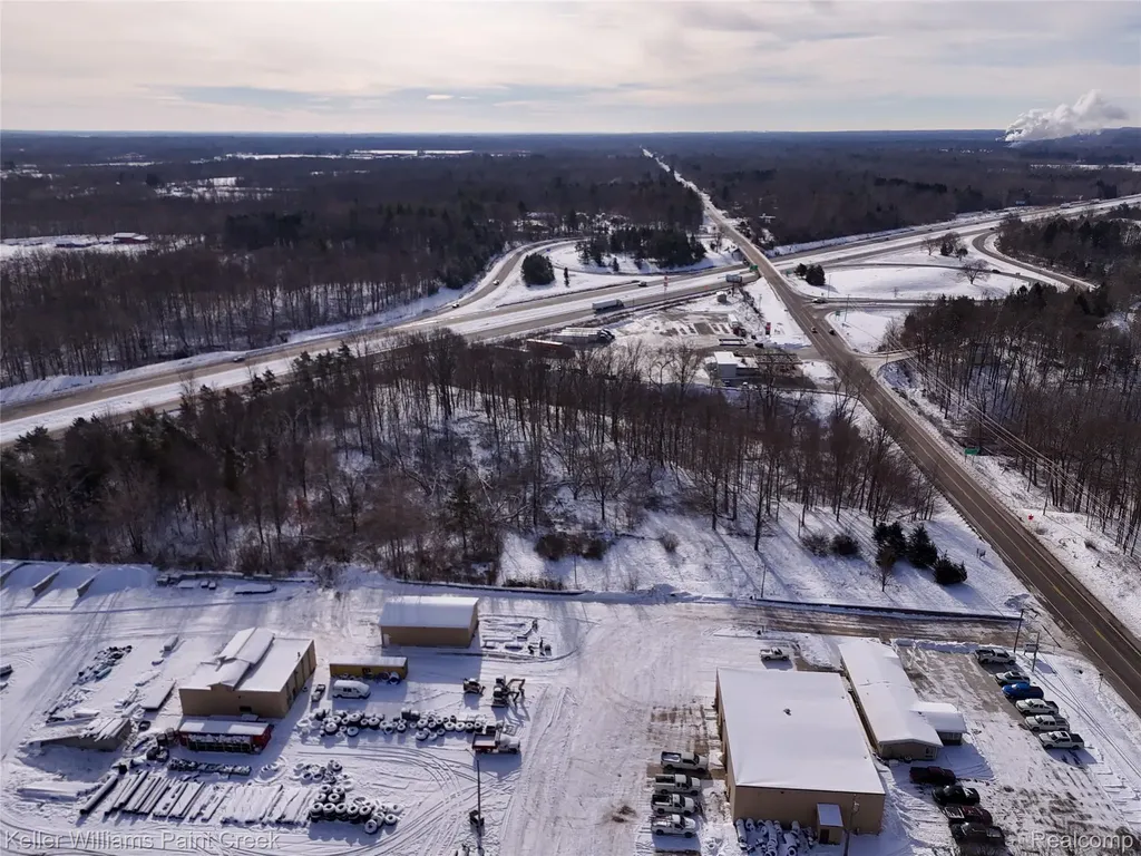 13537 M 140 South Haven City MI 49090