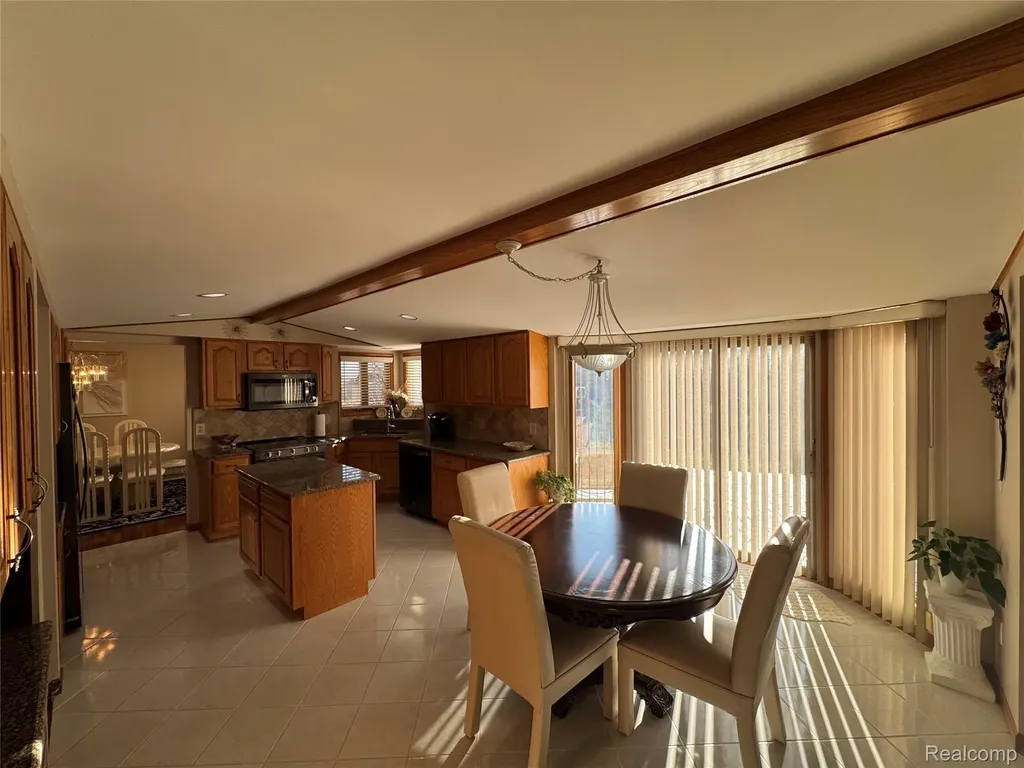 48583 Tilch Road Macomb Township MI 48044