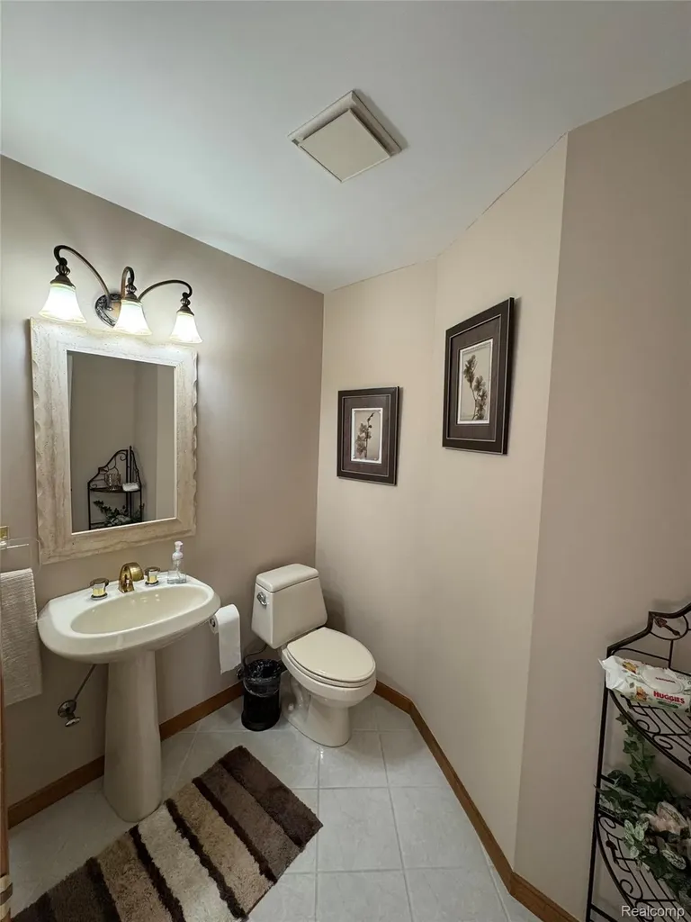 48583 Tilch Road Macomb Township MI 48044
