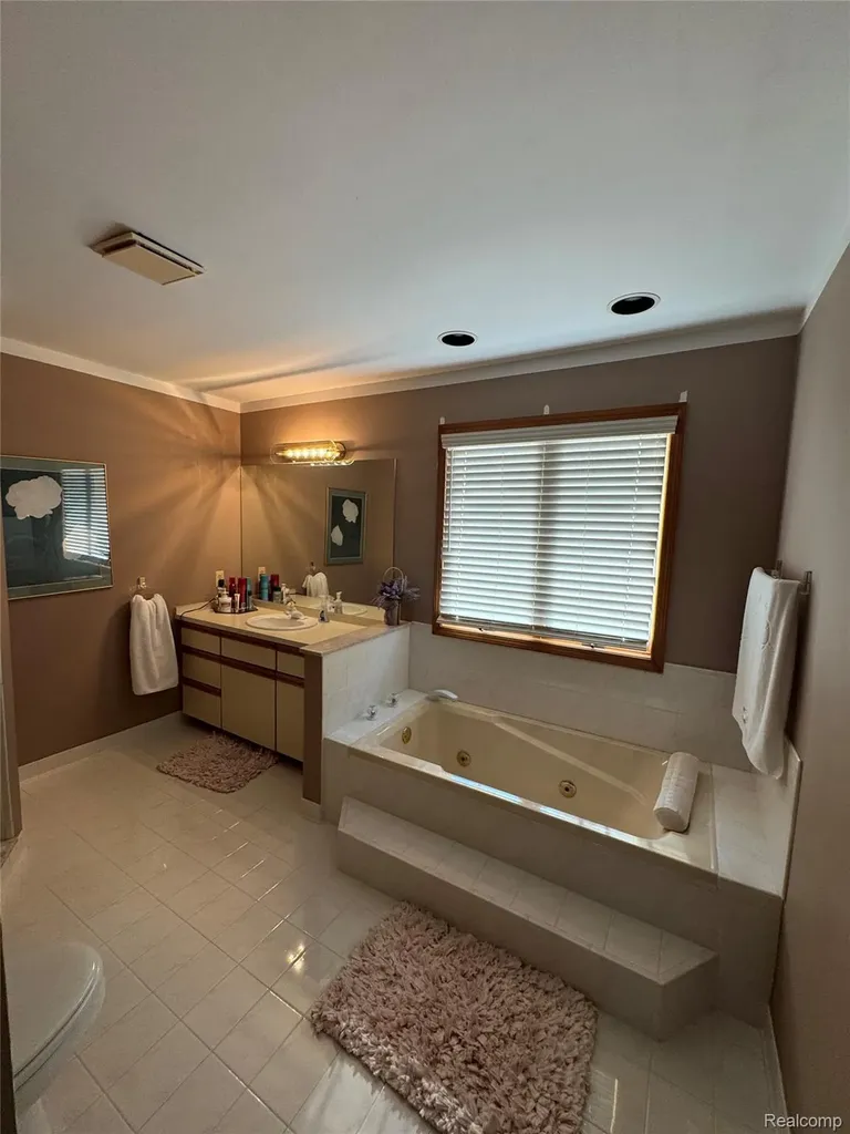 48583 Tilch Road Macomb Township MI 48044
