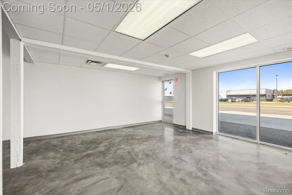 588 S Lapeer Road Oxford Charter Township MI 48371