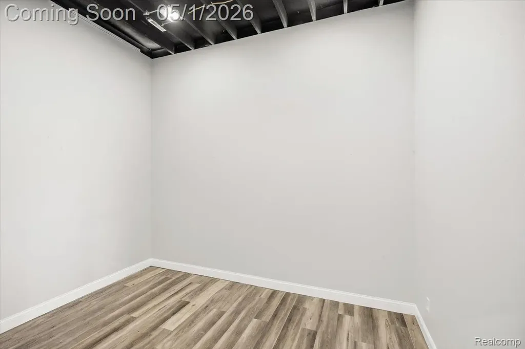 588 S Lapeer Road Oxford Charter Township MI 48371