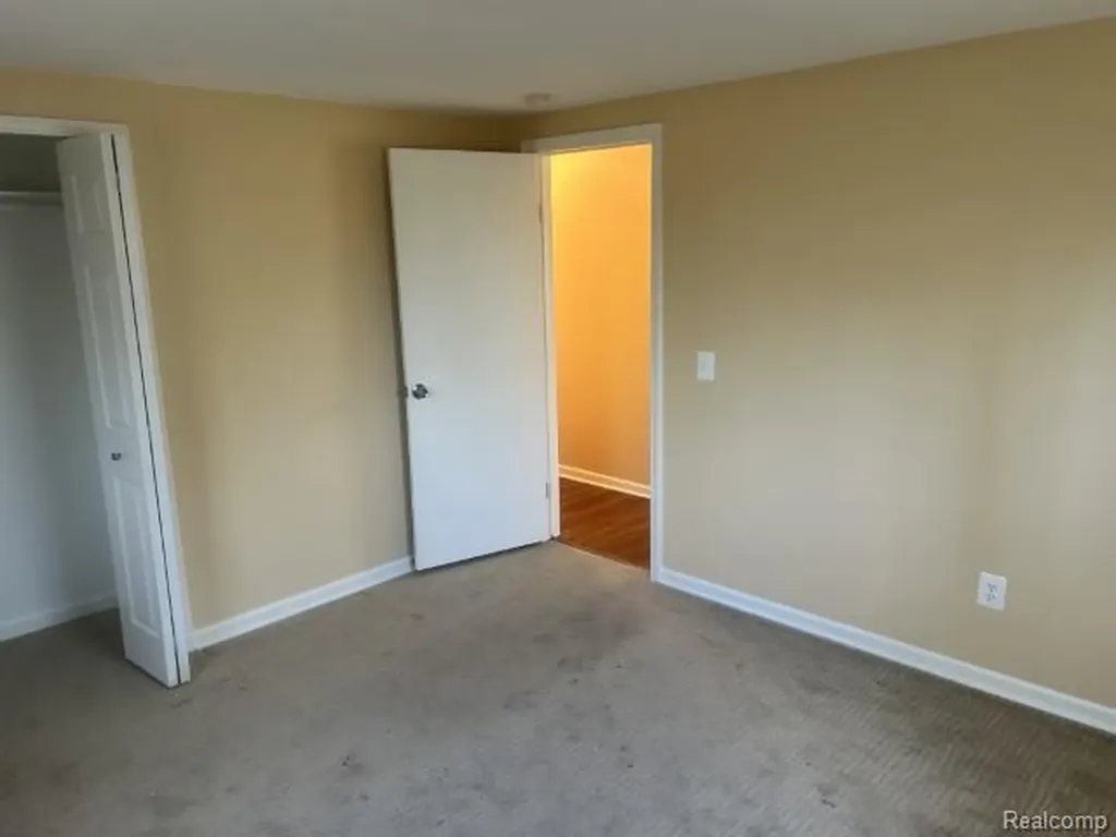 4024 Wenonah Lane Waterford Charter Township MI 48328