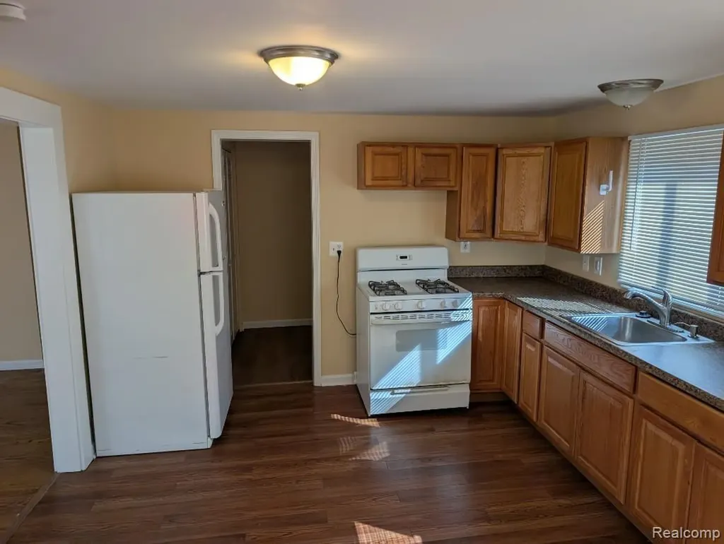 4024 Wenonah Lane Waterford Charter Township MI 48328