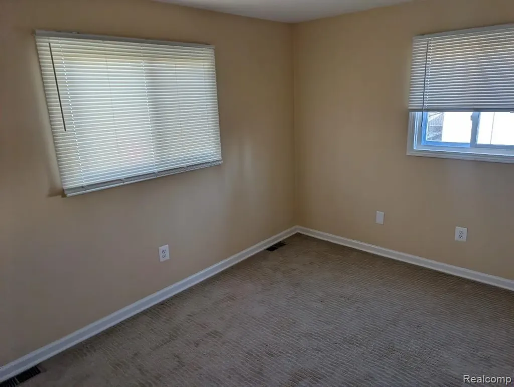 4024 Wenonah Lane Waterford Charter Township MI 48328