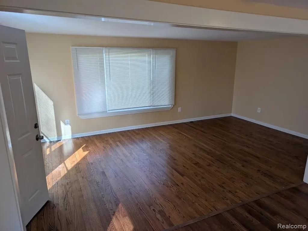 4024 Wenonah Lane Waterford Charter Township MI 48328