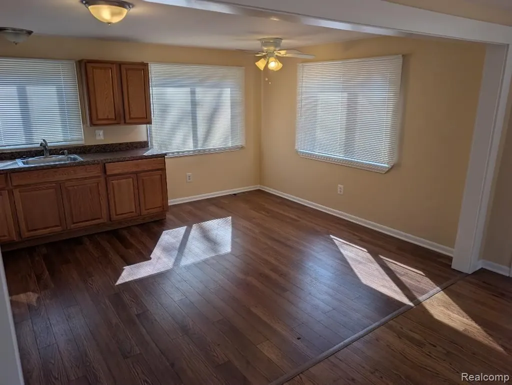 4024 Wenonah Lane Waterford Charter Township MI 48328