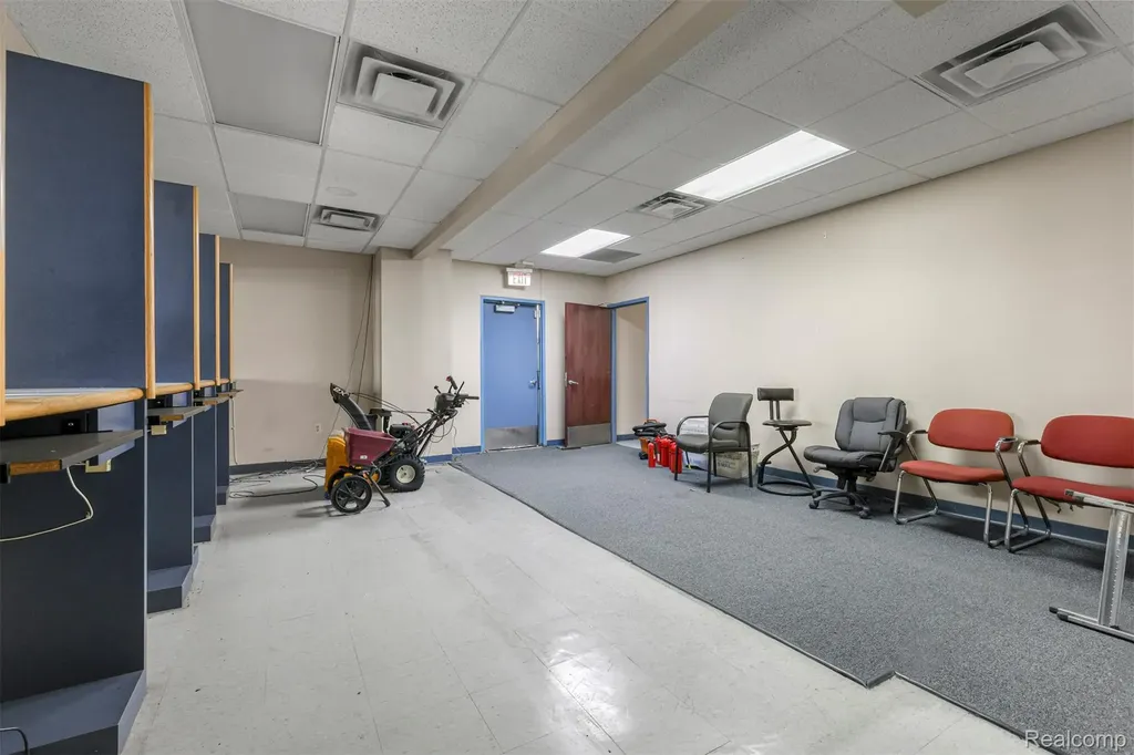 260 Mount Elliott Street Detroit City MI 48207