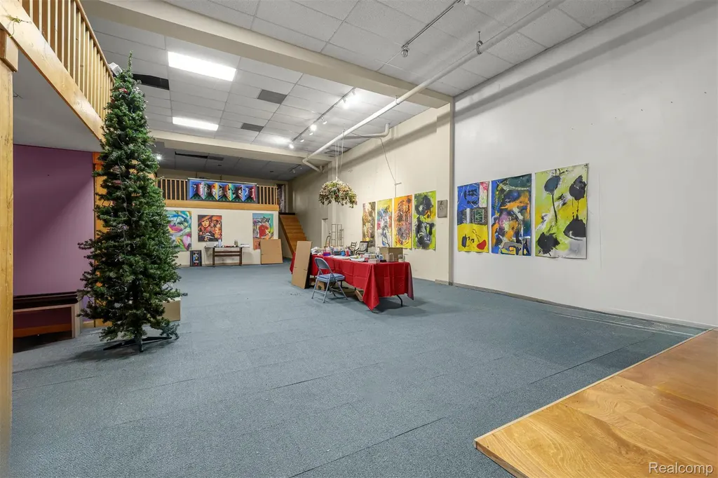 260 Mount Elliott Street Detroit City MI 48207