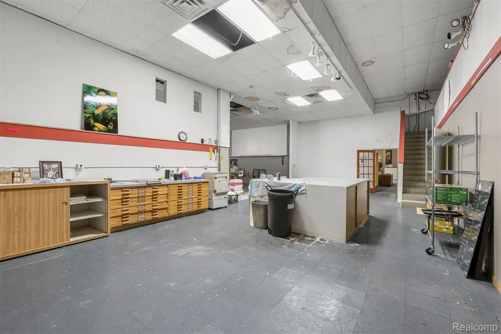 260 Mount Elliott Street Detroit City MI 48207