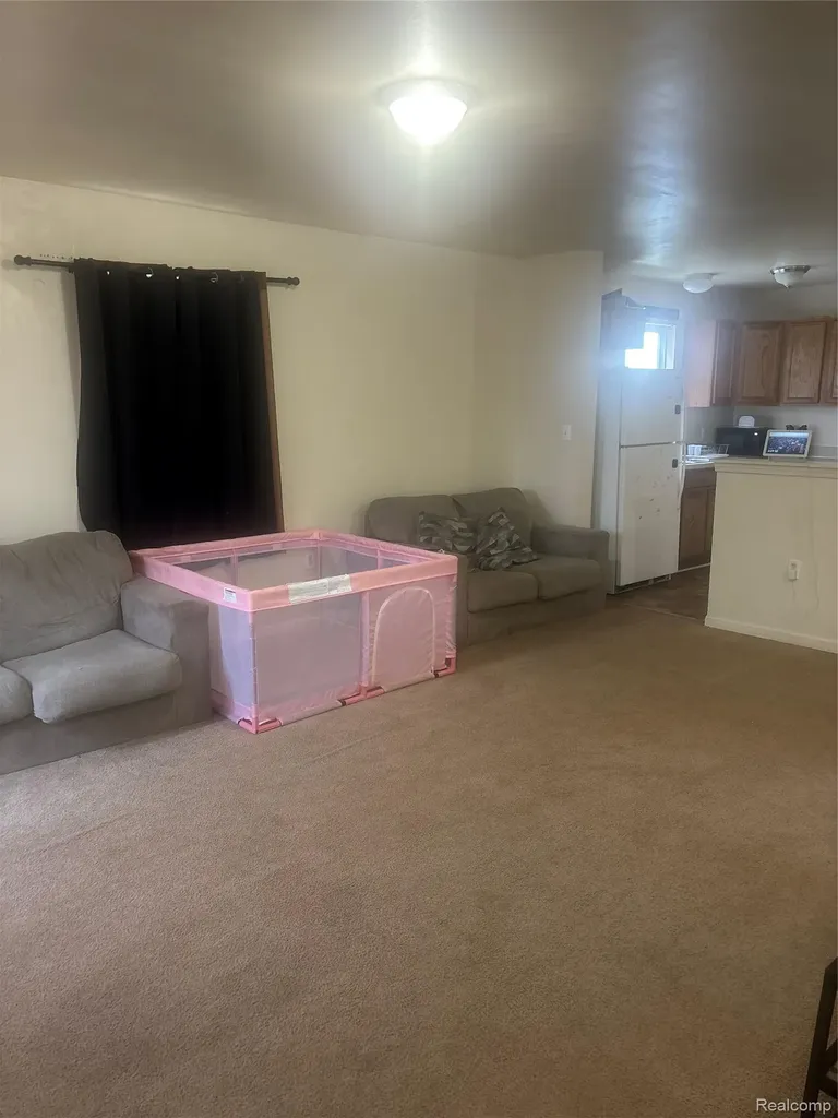 15463 Dexter Avenue Detroit City MI 48238